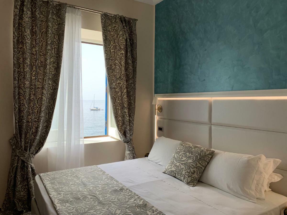 Hotel L'Ariana Isole Eolie - Una Esperienze ليني المظهر الخارجي الصورة